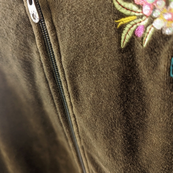 BCBG Y2K Green Velour Jacket 1X Sequin Peacock Design Zip Up Hoodie Sweater - Picture 8 of 8